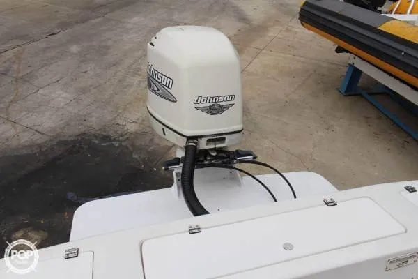 Slide: The Image of Angler 220F Open Fisherman 2001 - 6