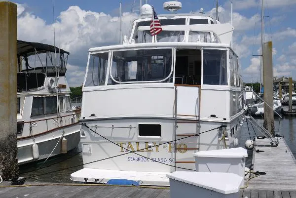 Slide: The Image of Californian Motor Yacht 1990 - 7