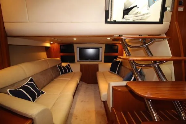 Slide: The Image of Tiara 39 Sovran 2008 - 1