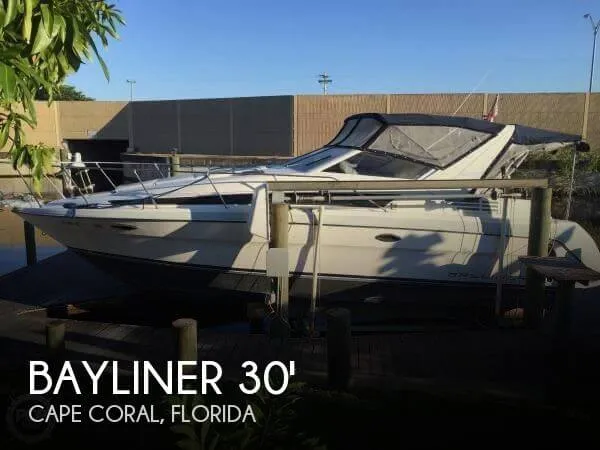 Slide: The Image of Bayliner 3055 Ciera Sunbridge 1992 - 0