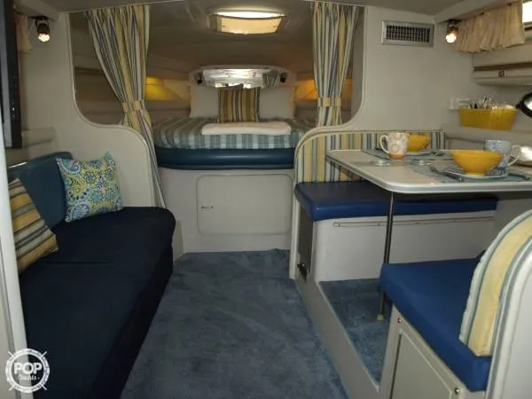 Slide: The Image of Wellcraft 32 St. Tropez 1989 - 2