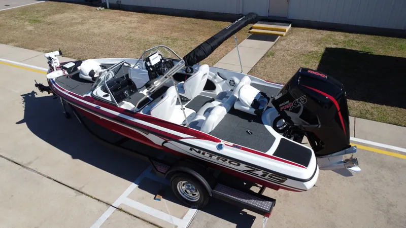 Slide: The Image of Nitro Z19 Sport 2019 - 12