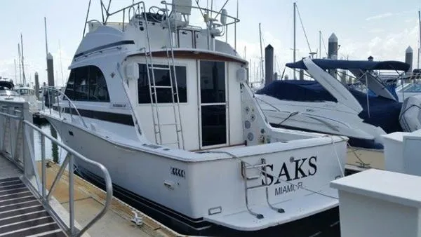 Slide: The Image of Bertram 33 Flybridge Cruiser 1988 - 0