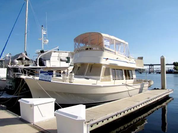 Slide: The Image of Mainship "400" Trawler 2004 - 6