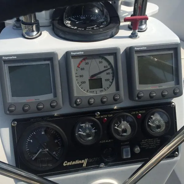 Slide: The Image of Catalina 350 2007 - 9