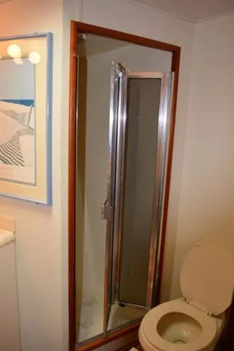 Slide: The Image of Viking Yachts 57 Convertible 1990 - 9