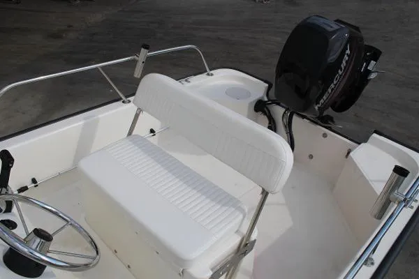 Slide: The Image of Boston Whaler 150 Montauk 2014 - 6