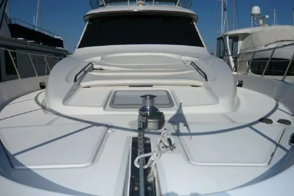 Slide: The Image of Bayliner 5288 Pilot House Motoryacht 2001 - 4