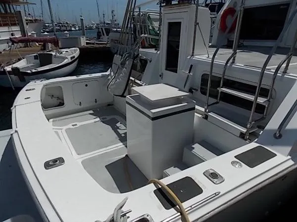 Slide: The Image of Uniflite Yachtfisher 1981 - 2