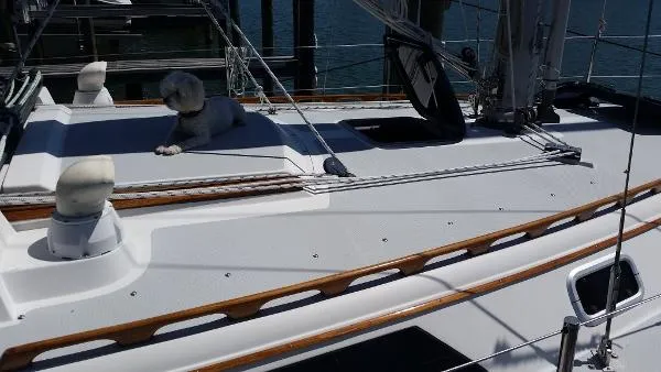 Slide: The Image of Catalina 36 MK I 1991 - 6