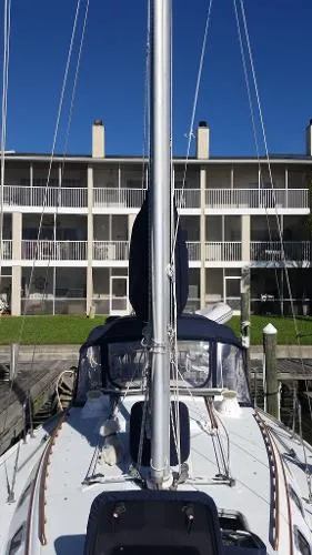 Slide: The Image of Catalina 36 MK I 1991 - 9