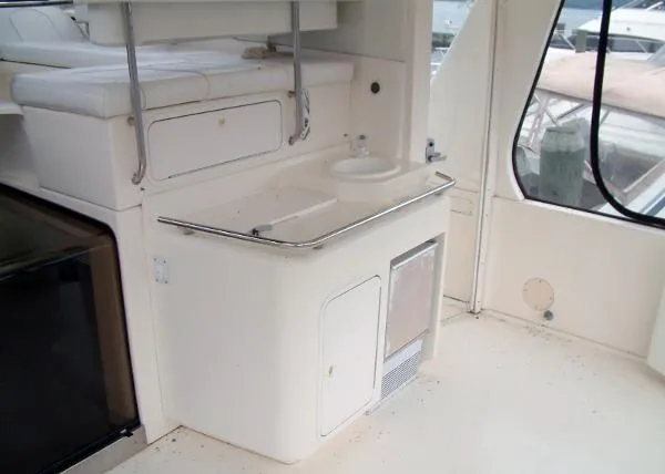 Slide: The Image of Sea Ray 420 Aft Cabin 1998 - 3