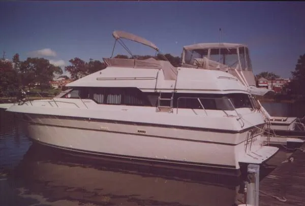 Slide: The Image of Silverton 37 Motor Yacht 1989 - 0