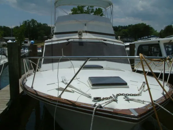 Slide: The Image of Egg Harbor Flybridge Major Price Reduction Any Reasonable Offer Conside 1976 - 10