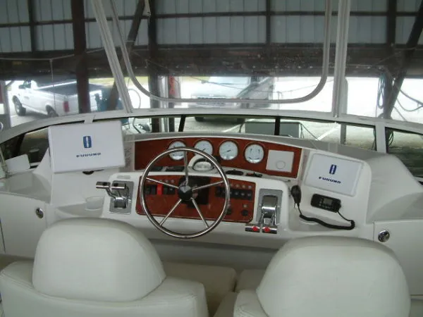 Slide: The Image of Silverton 390 Aft Cabin 2004 - 1