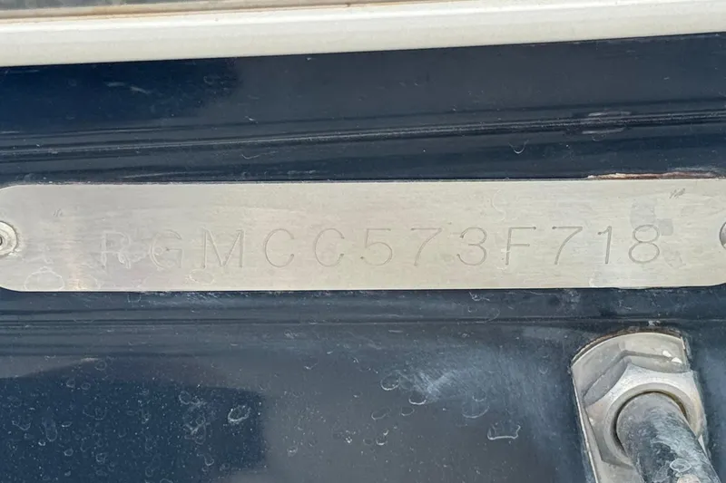 Slide: The Image of 2018 Regal 2100 Bowrider boat identification plate with serial number. - 30