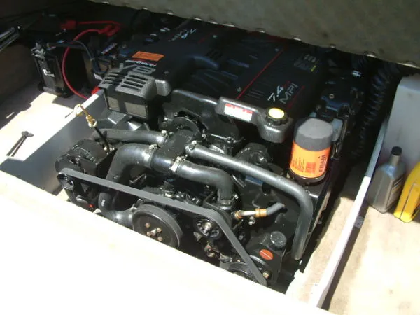 Slide: The Image of Chaparral 2330 Sport 1998 - 9