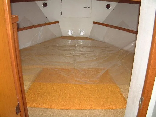 Slide: The Image of Chris-Craft Commander 1969 - 3