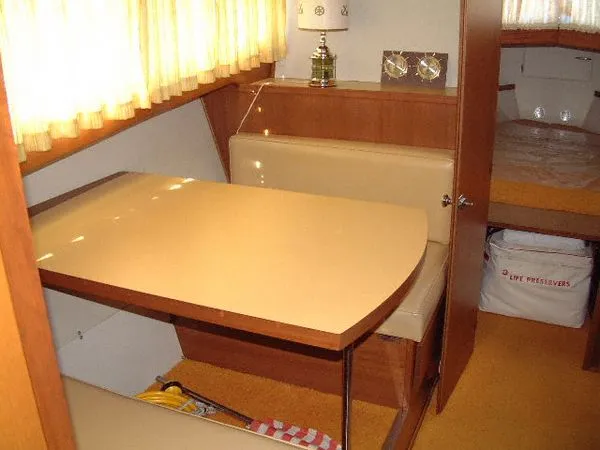 Slide: The Image of Chris-Craft Commander 1969 - 5