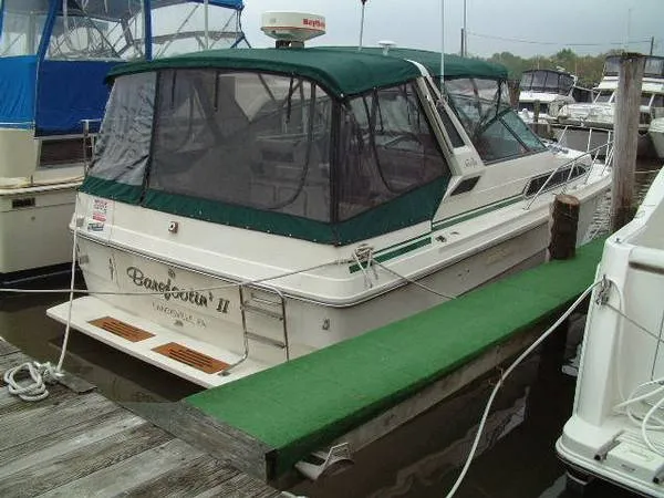 Slide: The Image of Sea Ray 34 Express 1986 - 0