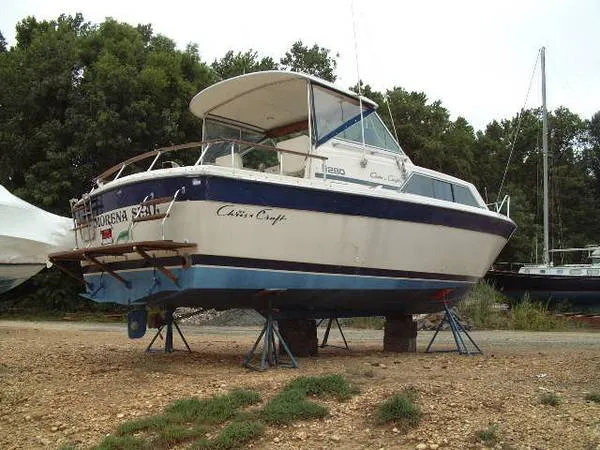 Slide: The Image of Chris Craft1 Catalina 1980 - 0