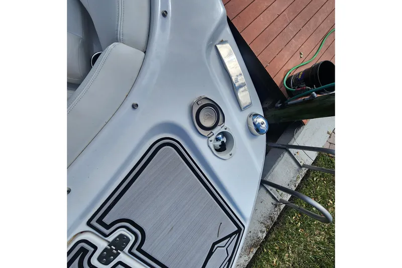 Slide: The Image of 2023 Four Winns HD8 OB boat deck with seating and fittings. - 36