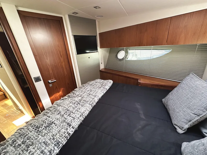 Slide: The Image of Sunseeker Predator 57 2019 - 55