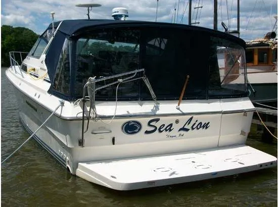Slide: The Image of Sea Ray 390 EC 1987 - 6