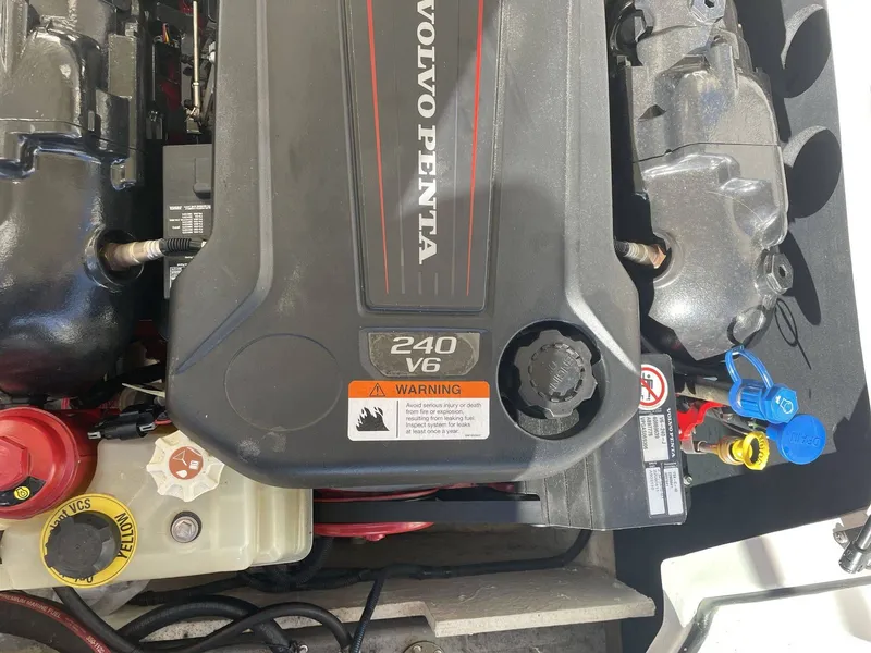 Slide: The Image of Regal 22 FasDeck 2018 - 31