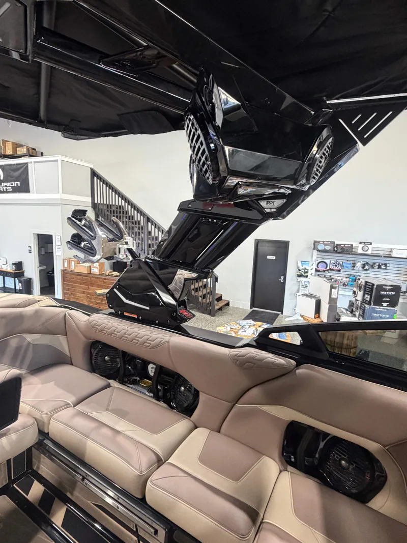 Slide: The Image of Centurion Ri230 2026 - 10