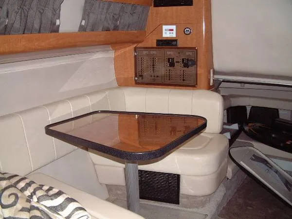Slide: The Image of Regal 3060 COMMODORE 2002 - 2