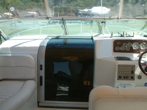 Slide: The Image of Crownline Boats 290 1999 - 6
