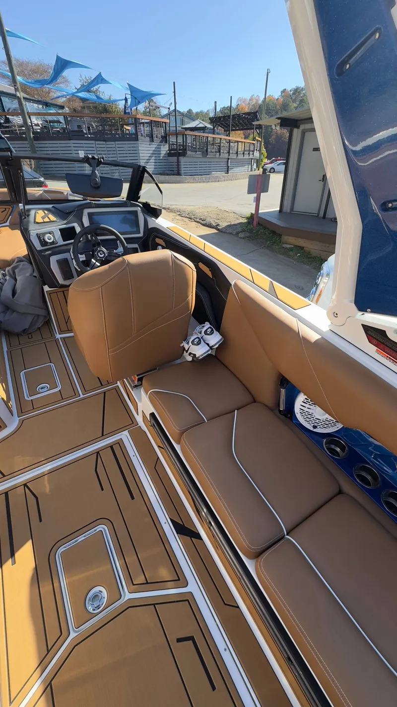 Slide: The Image of Centurion Nv243 2026 - 7