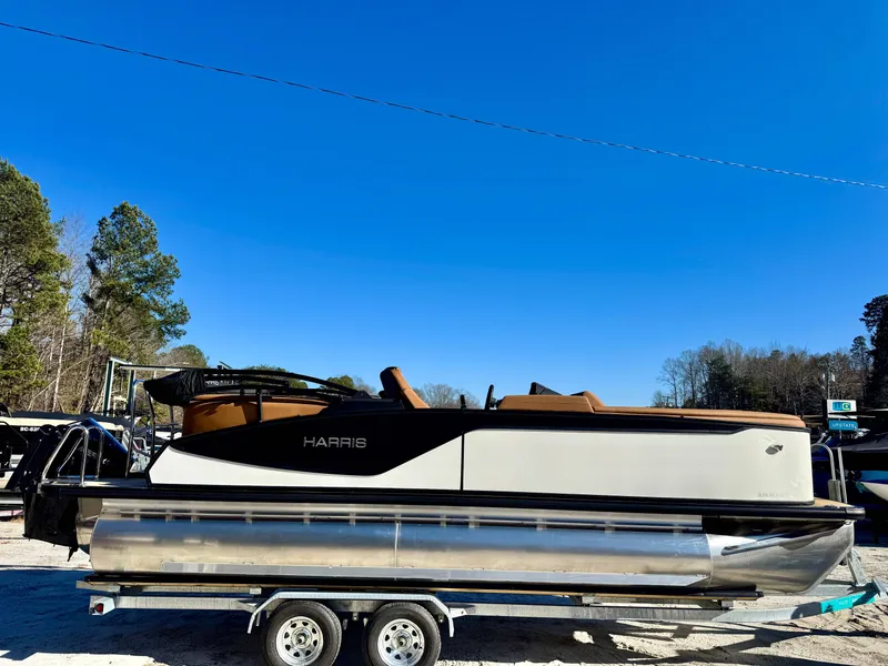 The Image of Harris Sunliner 230 2026 - 1