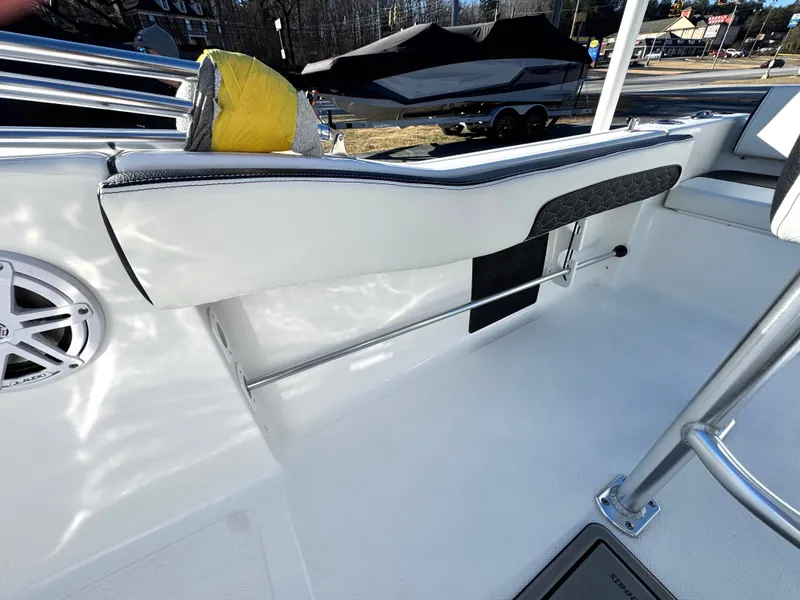 Slide: The Image of Tidewater 180 CC Adventure 2026 - 14