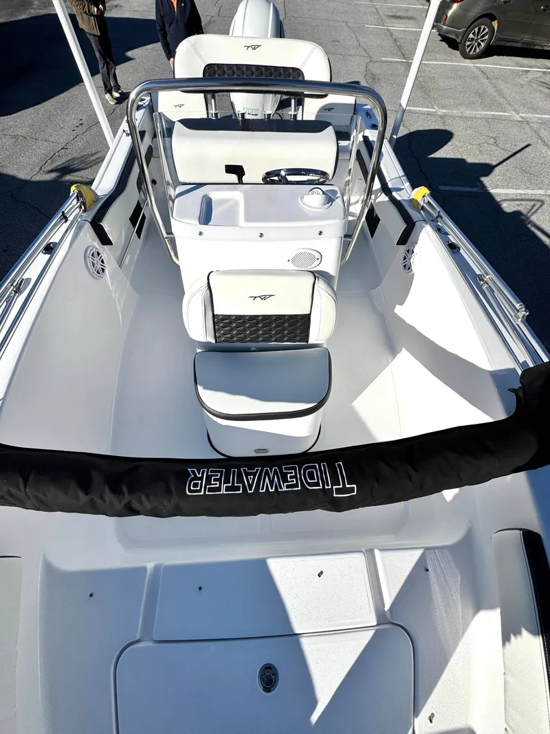 Slide: The Image of Tidewater 180 CC Adventure 2026 - 9