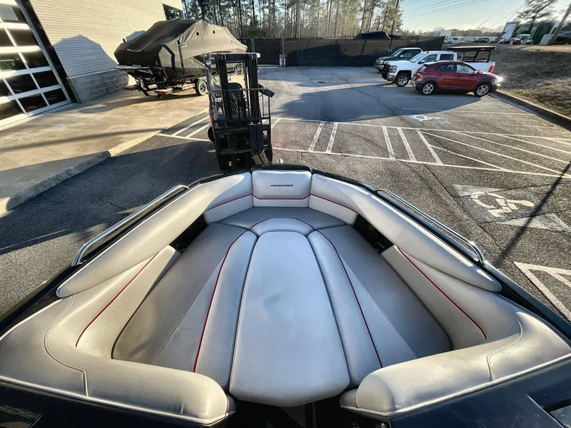 Slide: The Image of Moomba Mojo 2014 - 16