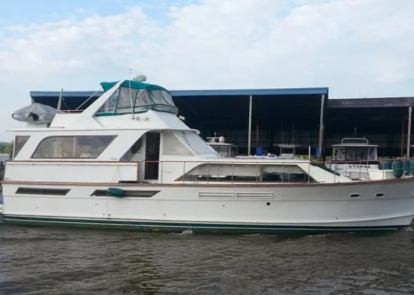Slide: The Image of Pacemaker 57 Motor Yacht 1979 - 1