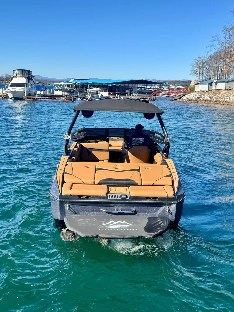 Slide: The Image of Supreme S220 2023 - 6