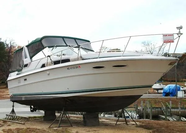 Slide: The Image of Sea Ray Sundancer 1986 - 1