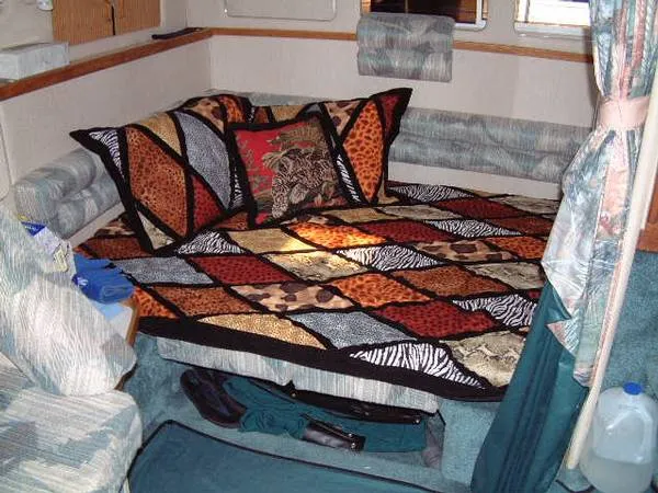 Slide: The Image of Sea Ray 330 Sundancer 1994 - 3