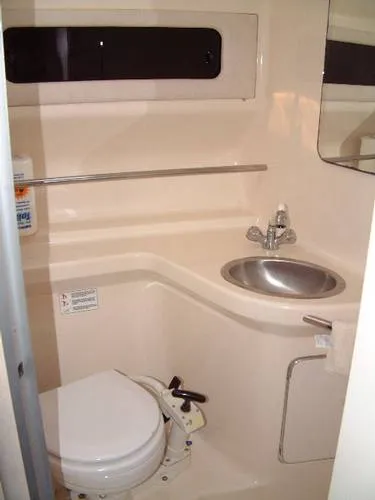 Slide: The Image of Sea Ray 330 Sundancer 1994 - 5