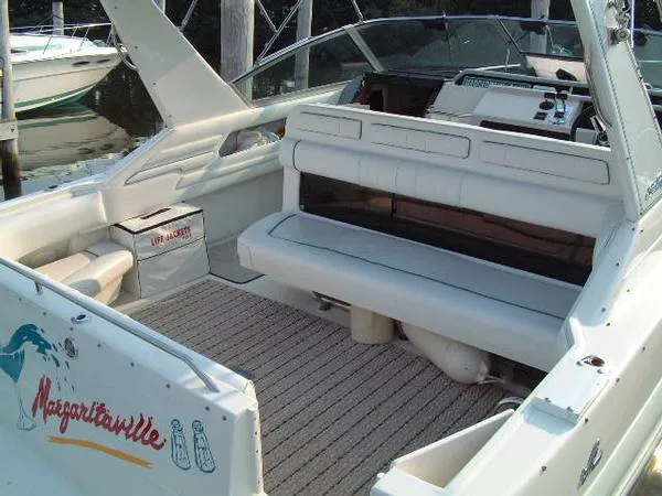 Slide: The Image of Sea Ray 330 Sundancer 1994 - 8