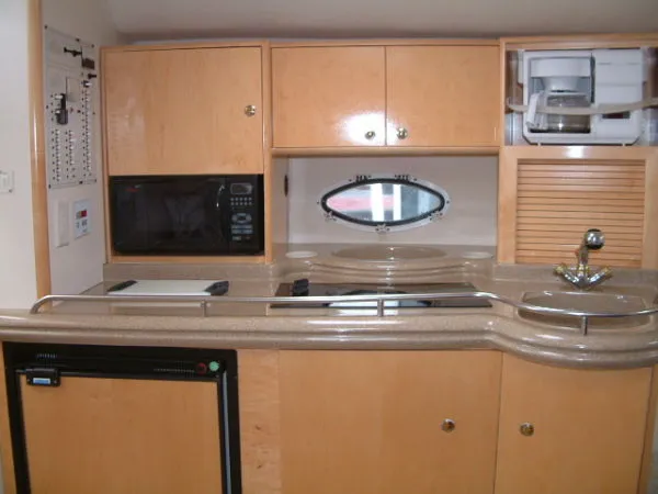 Slide: The Image of Larson 330 CABRIO 2002 - 8