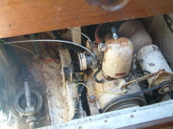 Slide: The Image of Jensen Sloop 1971 - 11
