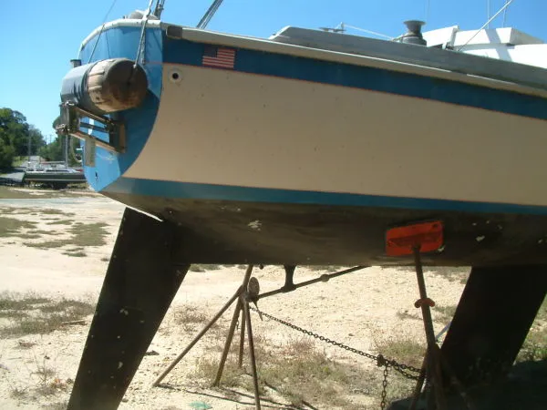 Slide: The Image of Jensen Sloop 1971 - 3