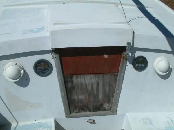 Slide: The Image of Jensen Sloop 1971 - 6