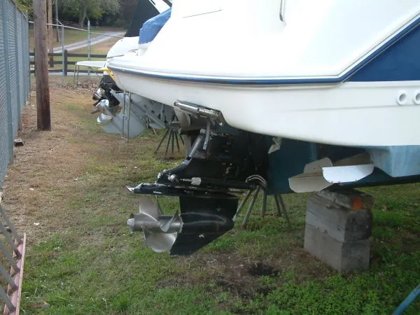 Slide: The Image of Bayliner 285 2005 - 2