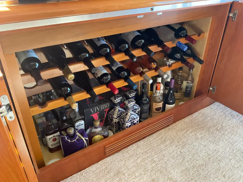 Slide: The Image of CUSTOM CABINET STORAGE - 116