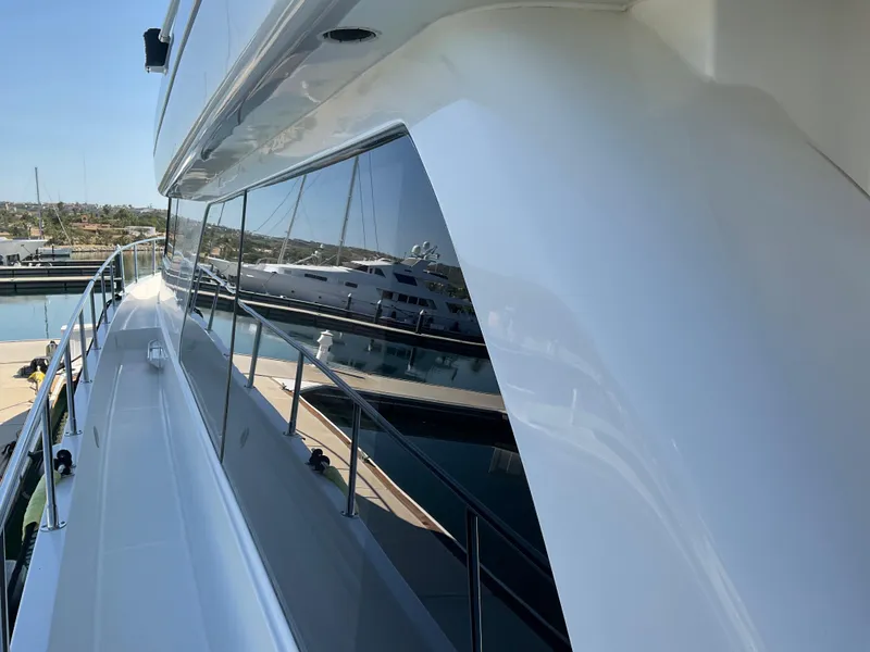 Slide: The Image of PORT WINDOW DETAIL - 34